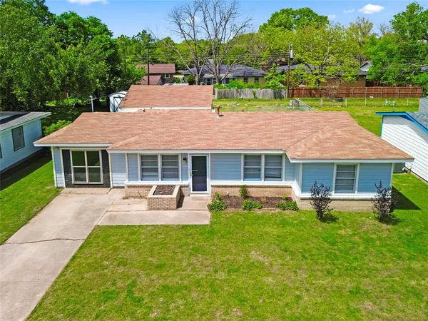$199,900 | 1308 Rose Avenue, Cleburne, TX 76033