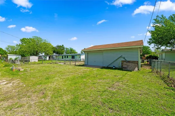 $199,900 | 1308 Rose Avenue, Cleburne, TX 76033
