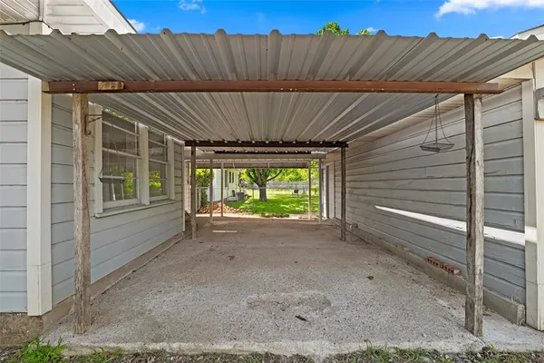 $199,900 | 1308 Rose Avenue, Cleburne, TX 76033