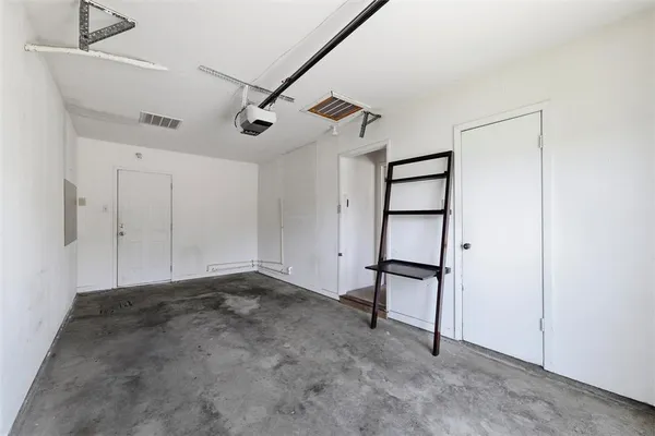 $199,900 | 1308 Rose Avenue, Cleburne, TX 76033