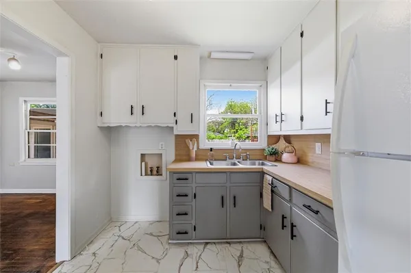 $199,900 | 1308 Rose Avenue, Cleburne, TX 76033