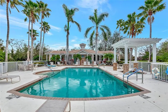 $475,000 | 8310 Tartan Fields Circle, Lakewood Ranch, FL 34202