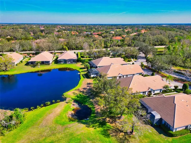 $475,000 | 8310 Tartan Fields Circle, Lakewood Ranch, FL 34202