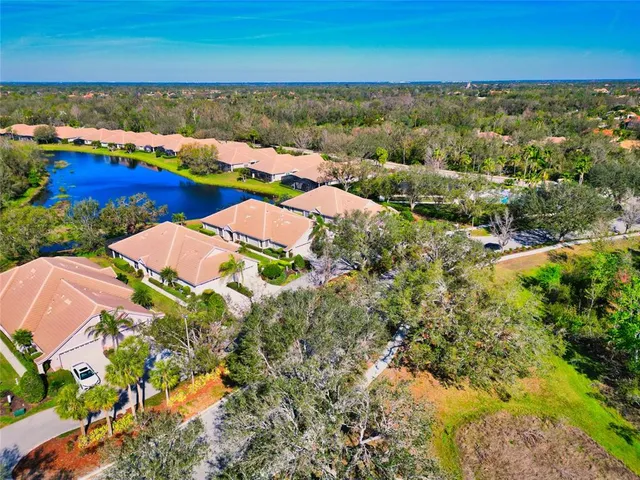 $475,000 | 8310 Tartan Fields Circle, Lakewood Ranch, FL 34202