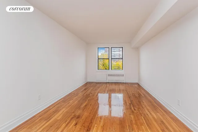 $249,500 | 1725 Edison Avenue, Unit 4C | Pelham Bay