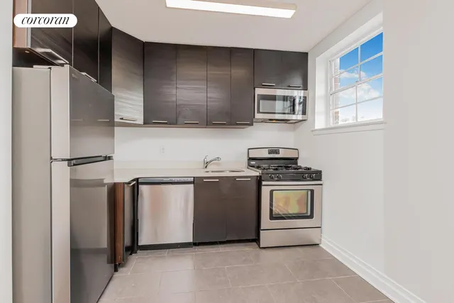 $249,500 | 1725 Edison Avenue, Unit 4C | Pelham Bay