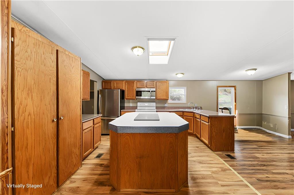 168 Tony Row Road Star Junction, PA 15482 - Photo 7 of 25