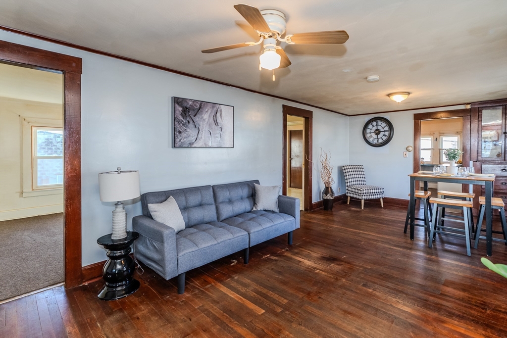 12 Conklin Street Springfield, MA 01109 - Photo 8 of 26 Gallery Image 8