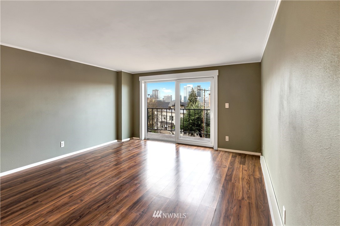 1300 University Street, Unit 2G Seattle, WA 98101 - Photo 5 of 16