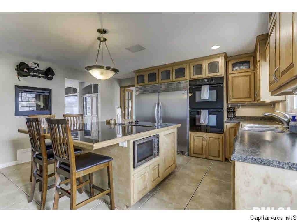 2570 Tozer Road Springfield, IL 62707 - Photo 8 of 36
