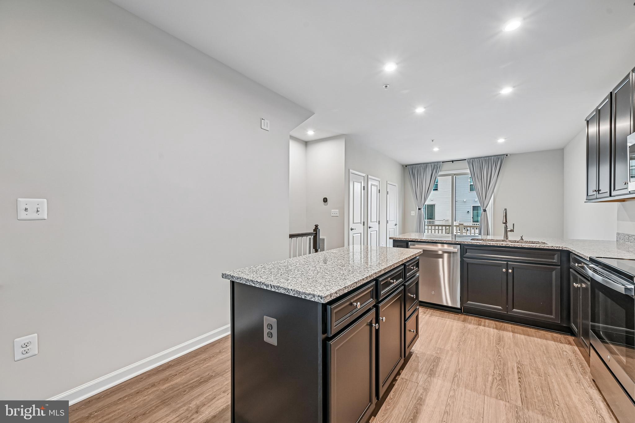 3983 Small Roundtop Road Hanover, MD 21076 - Photo 21 of 58 Kitchen