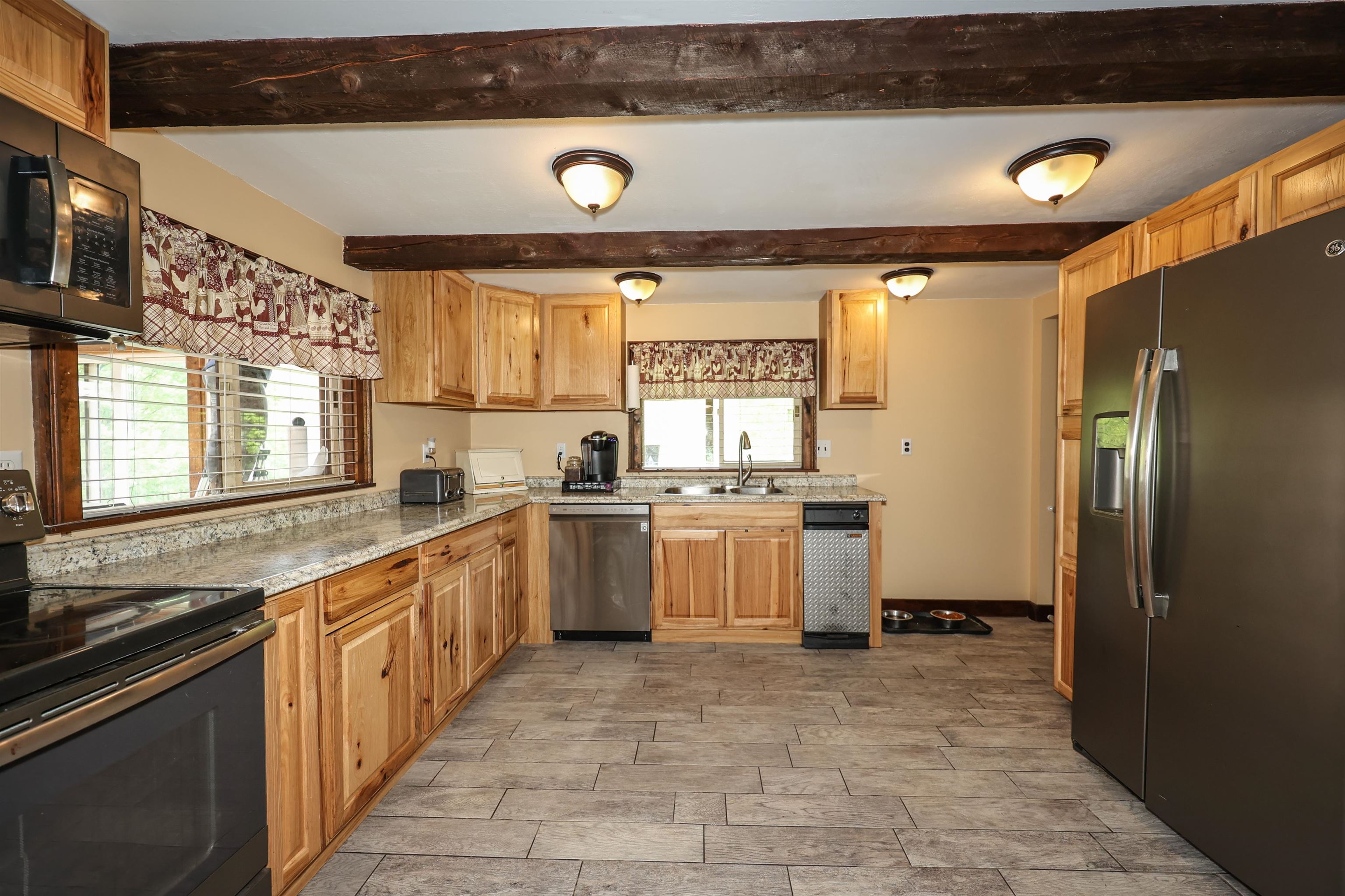 472 River Road Dorchester, NH 03266 - Photo 4 of 37