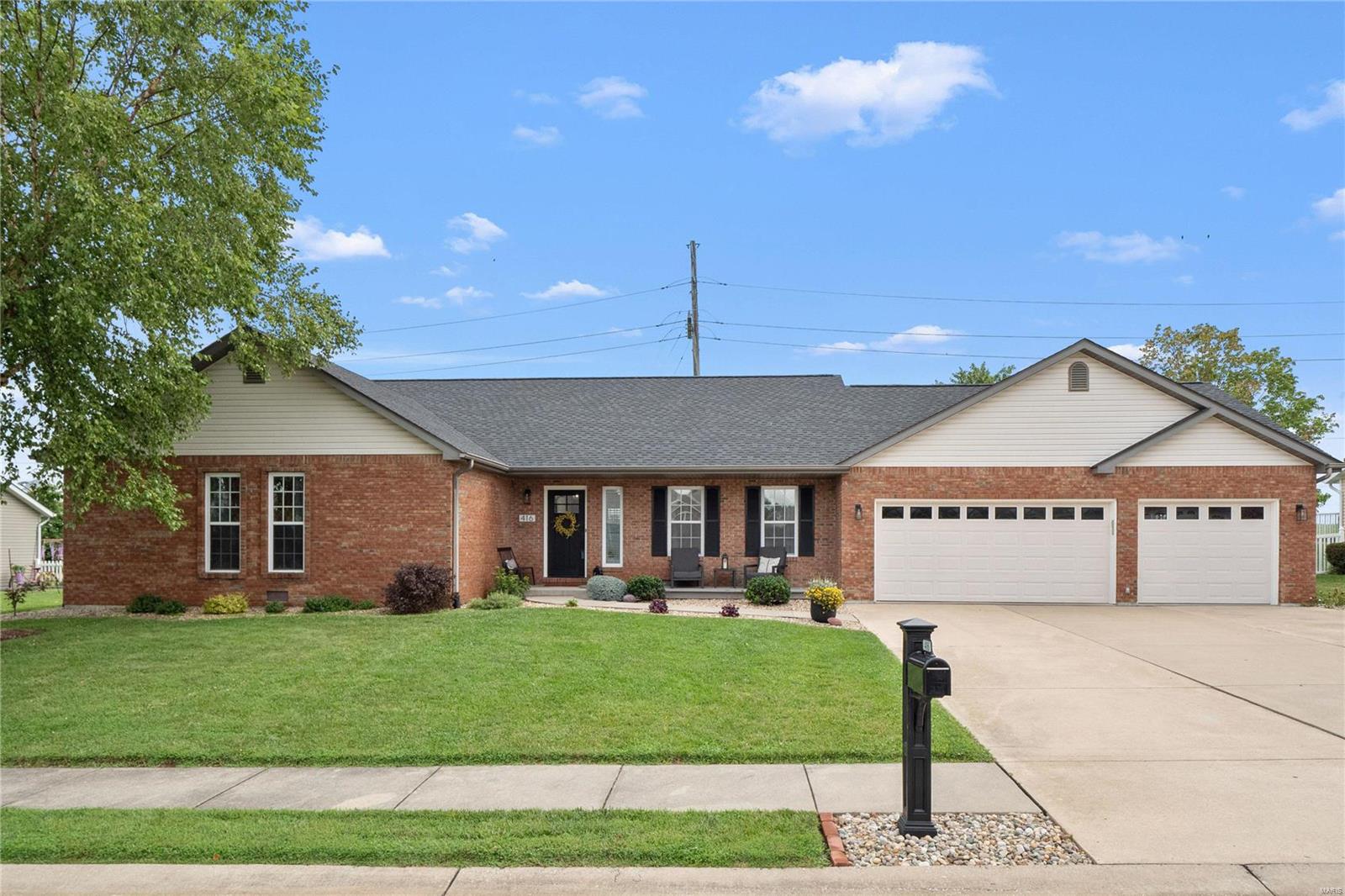 416 Mockingbird Lane Waterloo, IL 62298 - Photo 1 of 25 Gallery Image 1