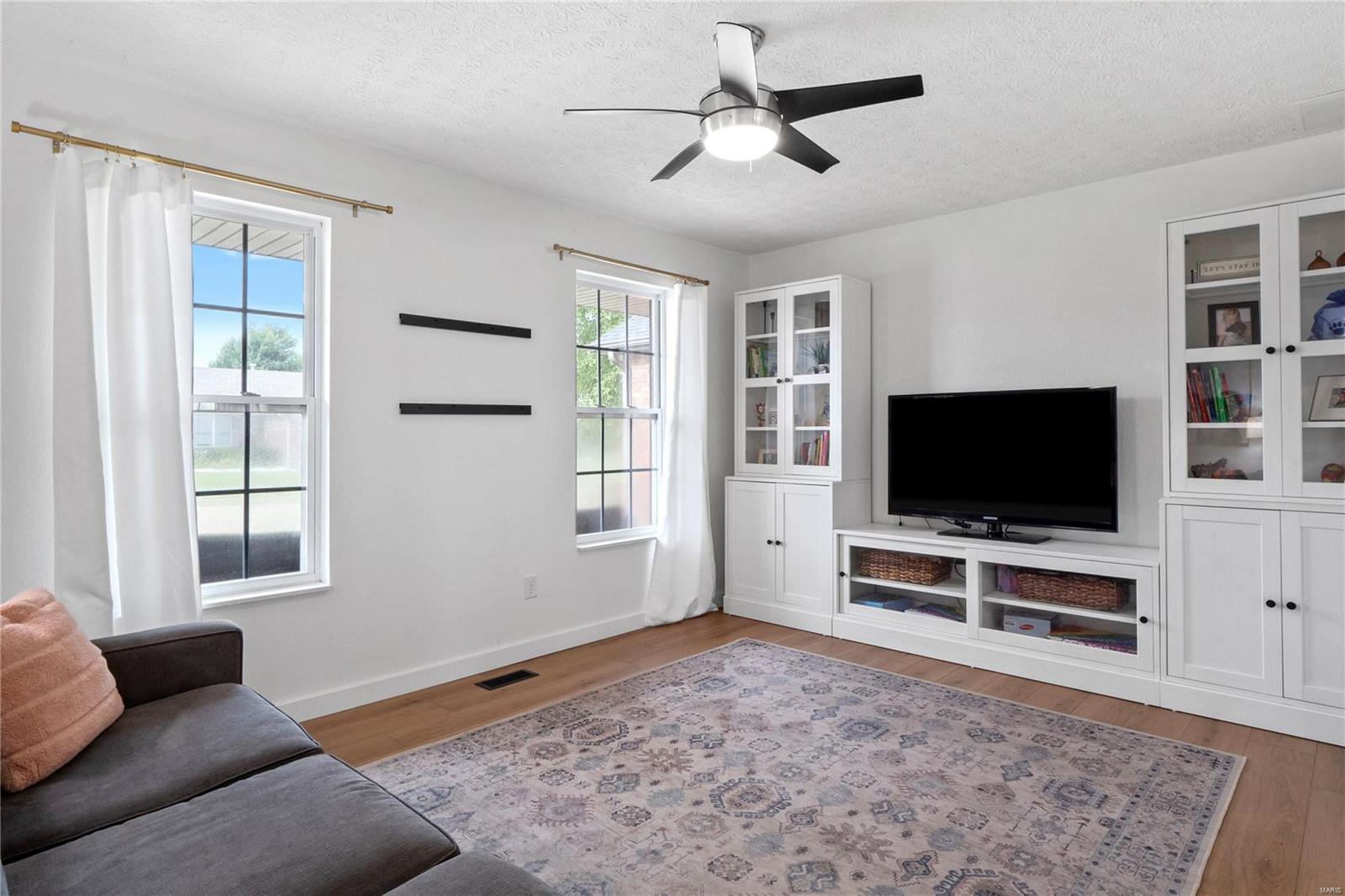 416 Mockingbird Lane Waterloo, IL 62298 - Photo 8 of 25 Gallery Image 8