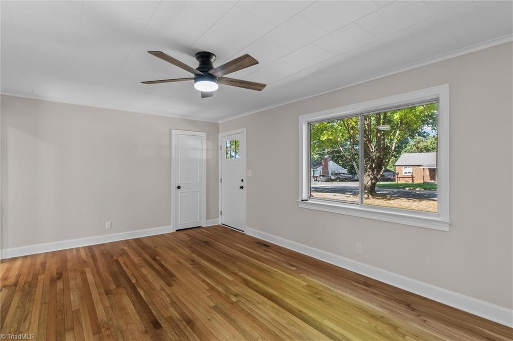 1023 Cliff Road Asheboro, NC 27203 - Photo 7 of 35 Gallery Image 7