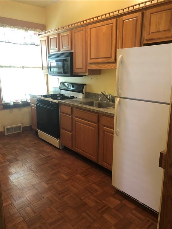 1224 Evergreen Road Pittsburgh, PA 15209 - Photo 4 of 20 Gallery Image 4
