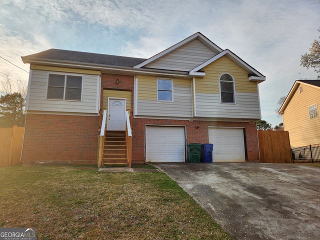 $185,000 | 6160 Great Oaks Drive, Lithonia, GA 30058