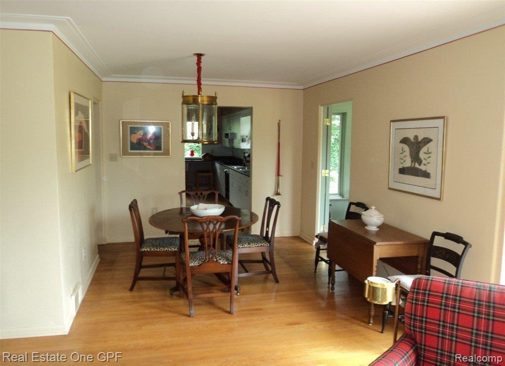 1003 Harvard Road Grosse Pointe, MI 48230 - Photo 6 of 15 DSC00769.JPG