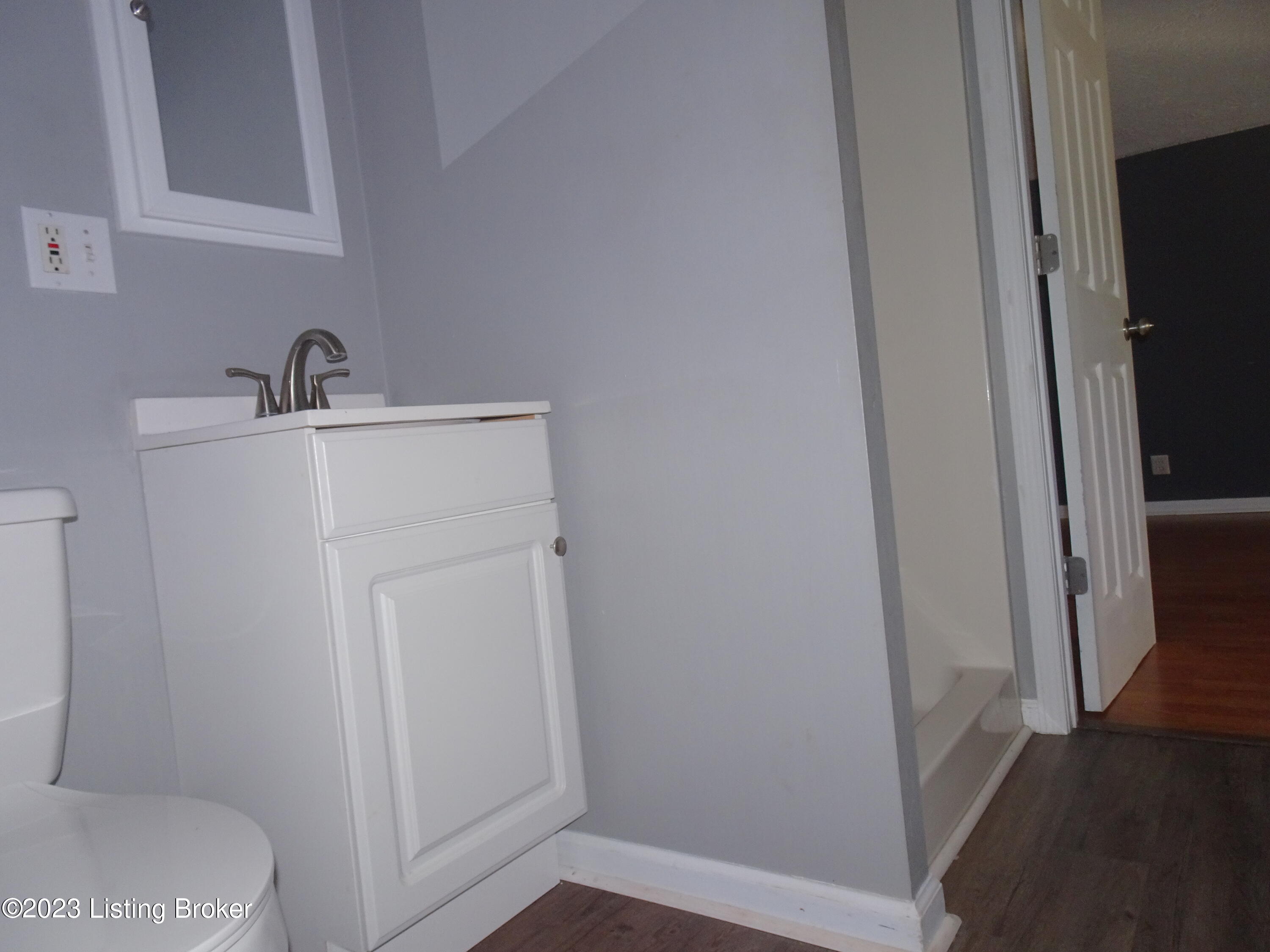 1744 Weavers Run West Point, KY 40177 - Photo 21 of 27 DSC06009
