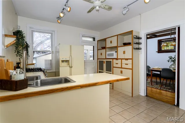 $270,000 | 4049 Humphrey Street, St. Louis, MO 63116