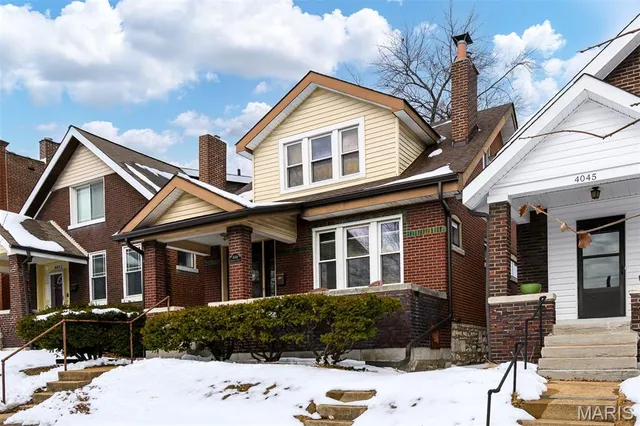 $270,000 | 4049 Humphrey Street, St. Louis, MO 63116