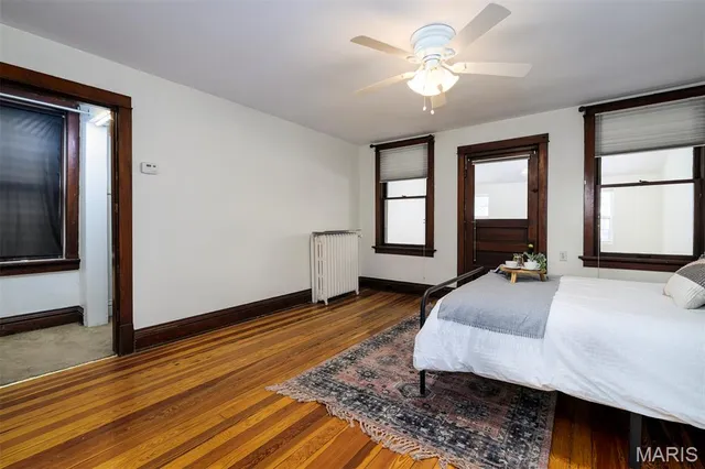 $270,000 | 4049 Humphrey Street, St. Louis, MO 63116