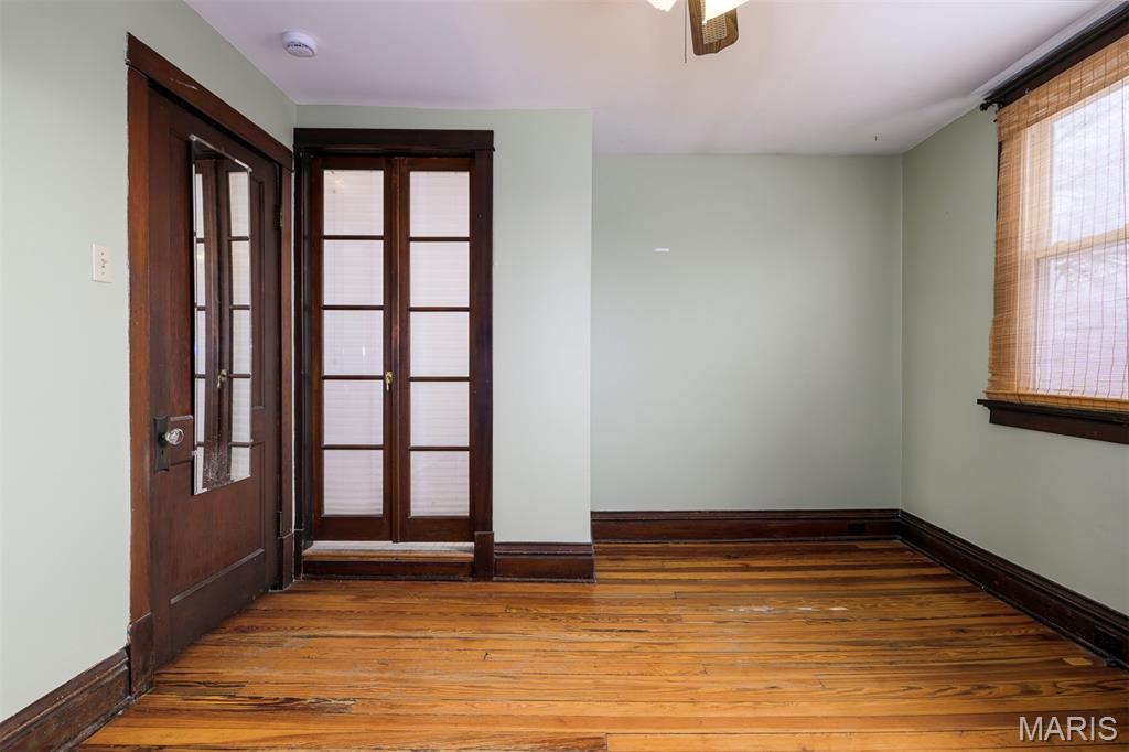 4049 Humphrey Street St. Louis, MO 63116 - Photo 30 of 33