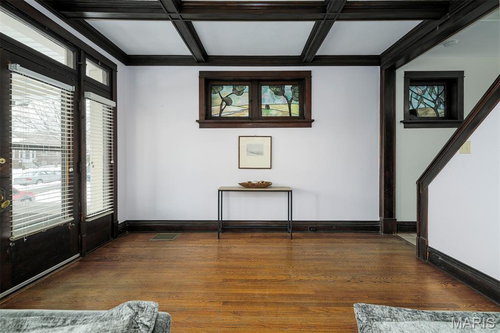 4049 Humphrey Street St. Louis, MO 63116 - Photo 7 of 33