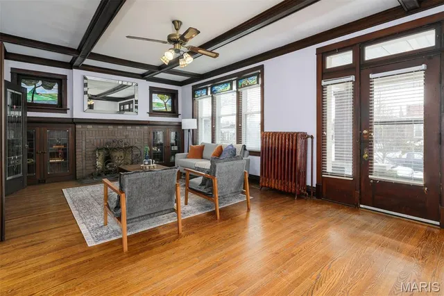 $270,000 | 4049 Humphrey Street, St. Louis, MO 63116