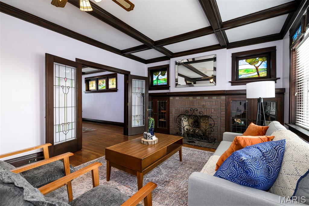 4049 Humphrey Street St. Louis, MO 63116 - Photo 9 of 33