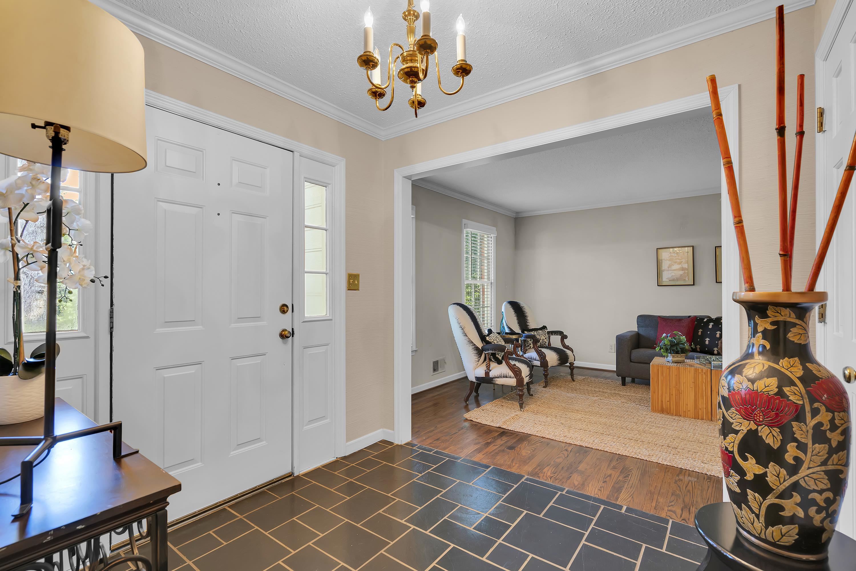 202 Coburn Road Spartanburg, SC 29302 - Photo 12 of 37 Gallery Image 12