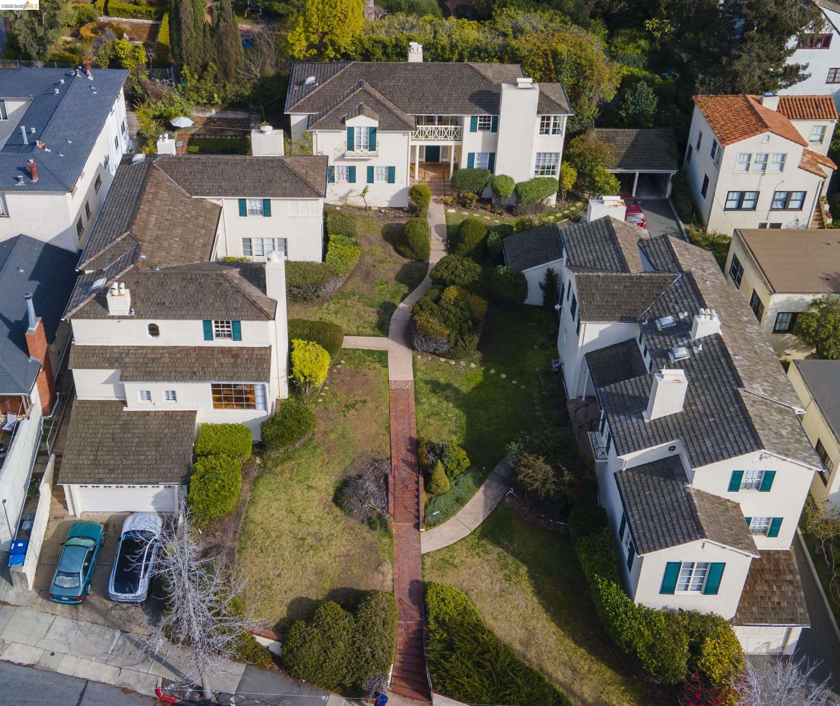 1739 Spruce Street Berkeley, CA 94709 - Photo 4 of 50