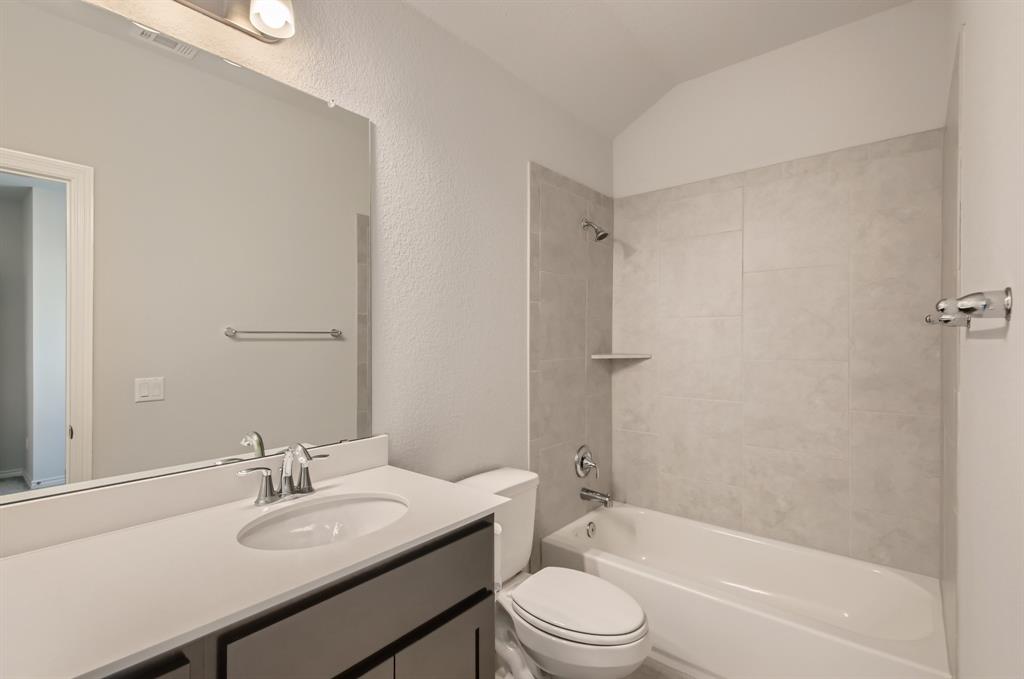 1912 Turtle Bay Loop Leander, TX 78641 - Photo 13 of 16 Gallery Image 13