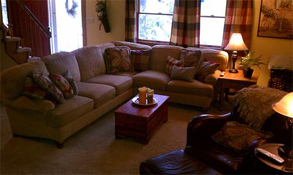 33 Anthony Road Franklin, MA 02038 - Photo 6 of 7 Gallery Image 6