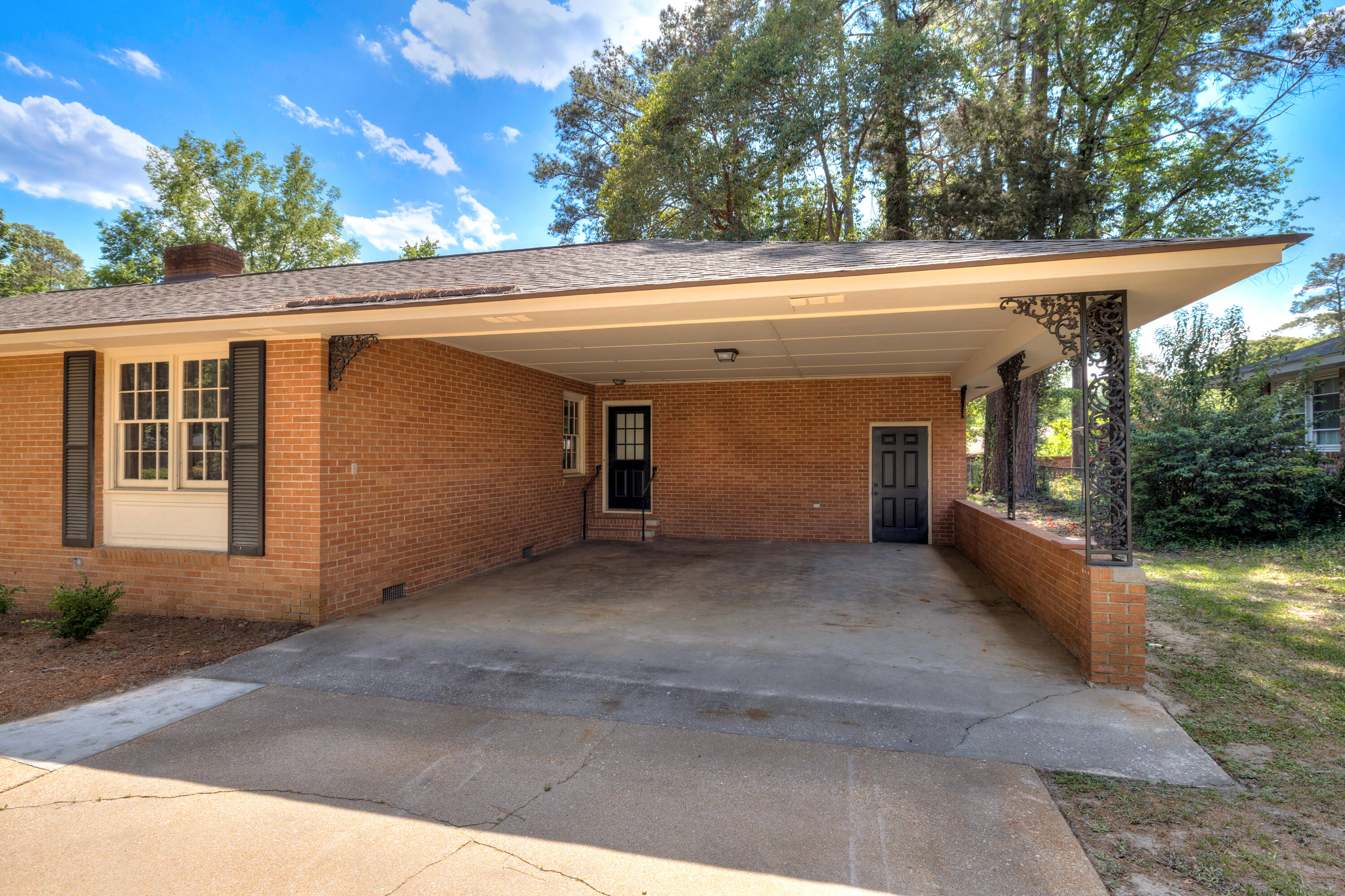 2 Robbins Avenue Sumter, SC 29150 - Photo 5 of 39