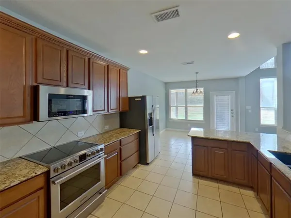 $3,899 | 2107 Parkvista Court, Wylie, TX 75098