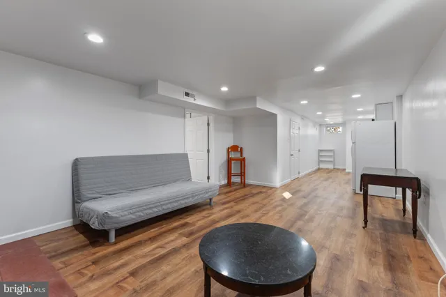 $2,000 | 11518 Monongahela Drive, Rockville, MD 20852