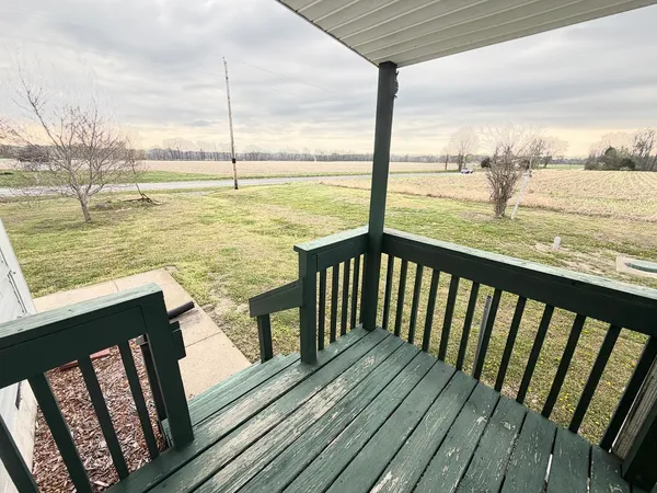 $149,900 | 22987 County Road 525 East, Walnut Hill, IL 62893