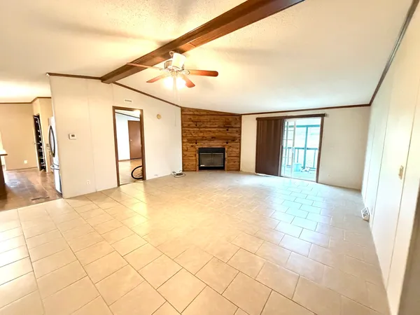 $149,900 | 22987 County Road 525 East, Walnut Hill, IL 62893