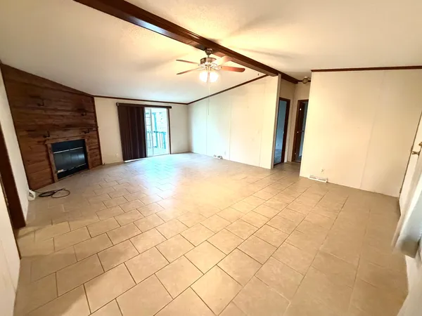 $149,900 | 22987 County Road 525 East, Walnut Hill, IL 62893