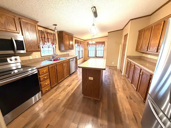 $149,900 | 22987 County Road 525 East, Walnut Hill, IL 62893