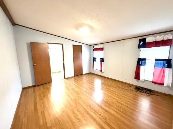 $149,900 | 22987 County Road 525 East, Walnut Hill, IL 62893