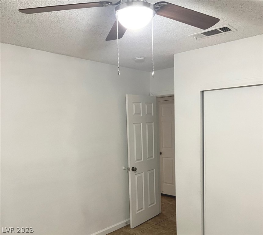 5701 Smoke Ranch Road, Unit A Las Vegas, NV 89108 - Photo 5 of 20