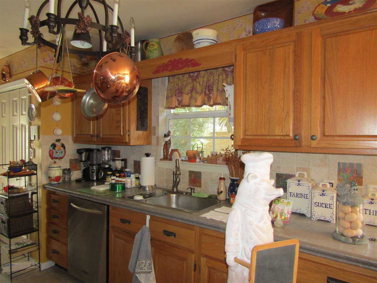 2873 Avenida Alberto Lillian, AL 36549 - Photo 14 of 35 Kitchen