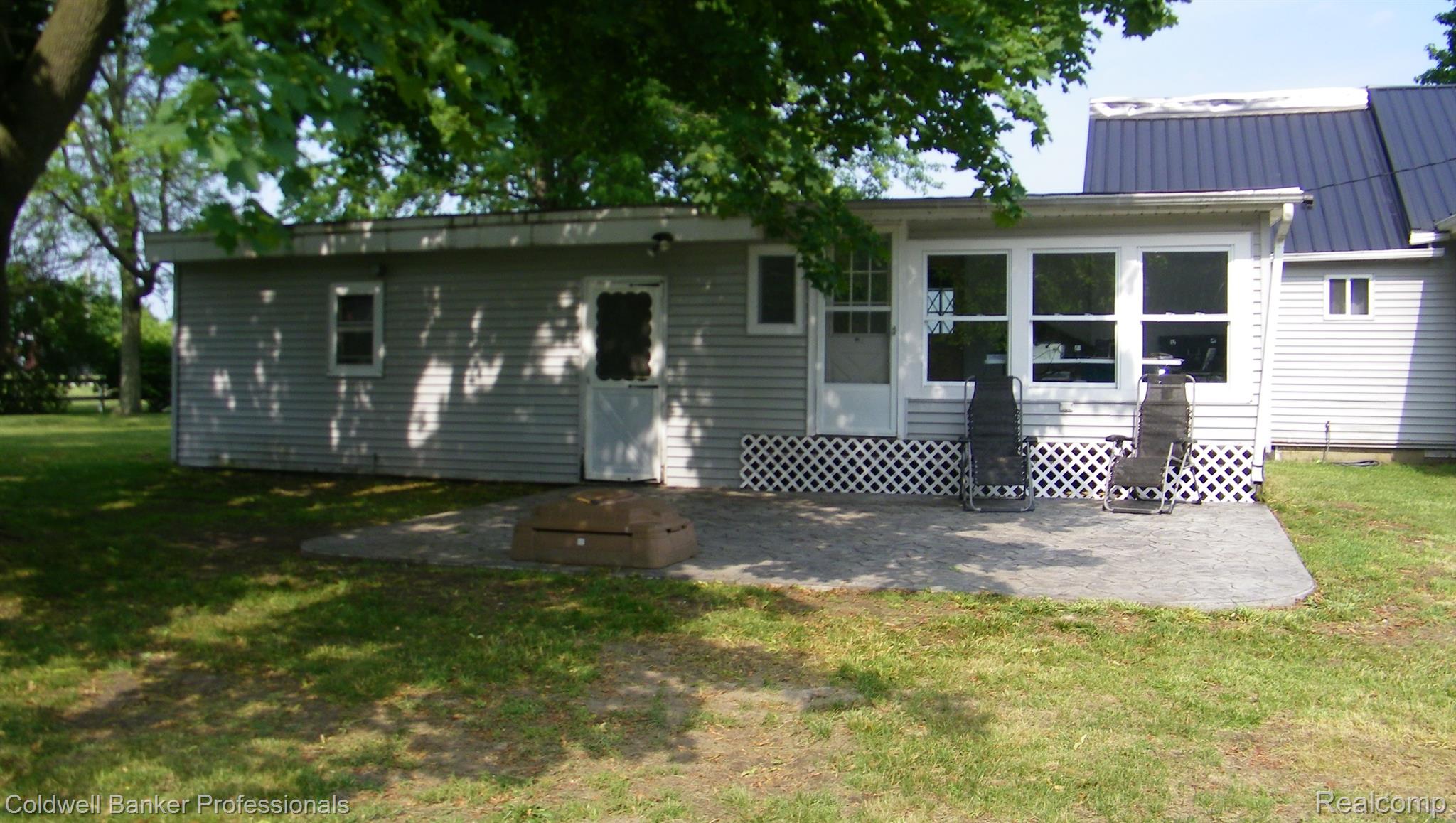 6555 Jefferson Road North Branch, MI 48461 - Photo 2 of 22 Gallery Image 2
