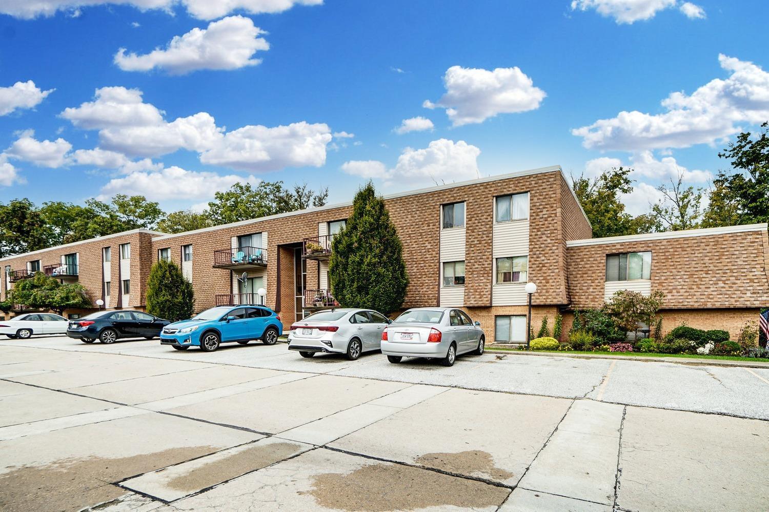 6604 Hearne Road, Unit 59 Cincinnati, OH 45248 - Photo 1 of 28