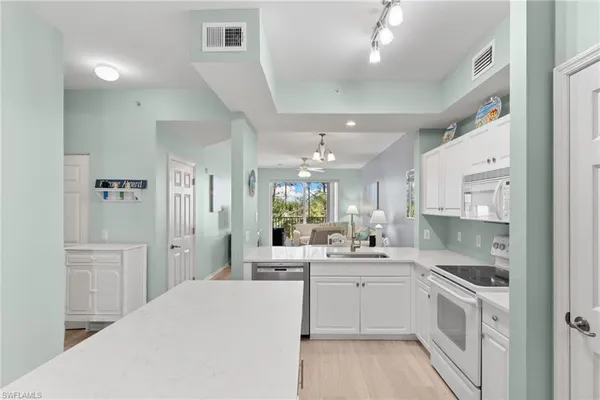 $299,000 | 4000 Loblolly Bay Drive, Unit 306, Naples, FL 34114