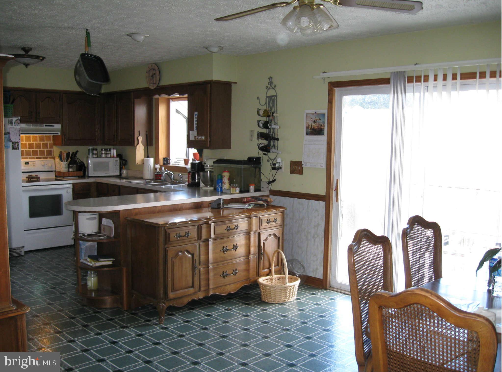 12940 Independence Road Clear Spring, MD 21722 - Photo 9 of 22 Kitchen