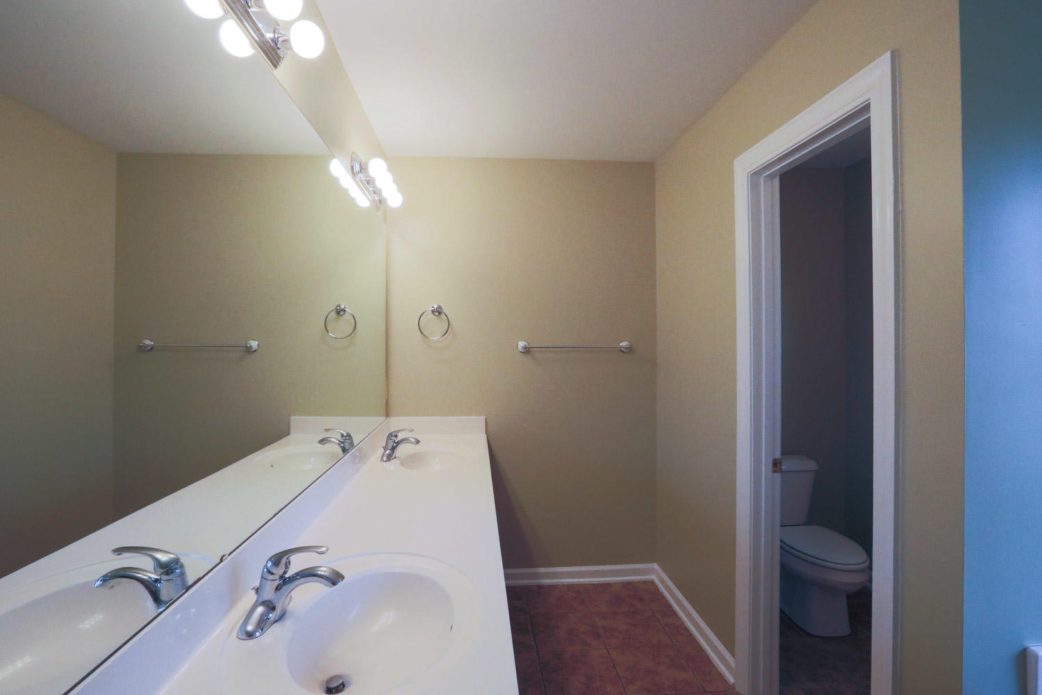 9451 Harroway Road Summerville, SC 29485 - Photo 35 of 59 II3A2929