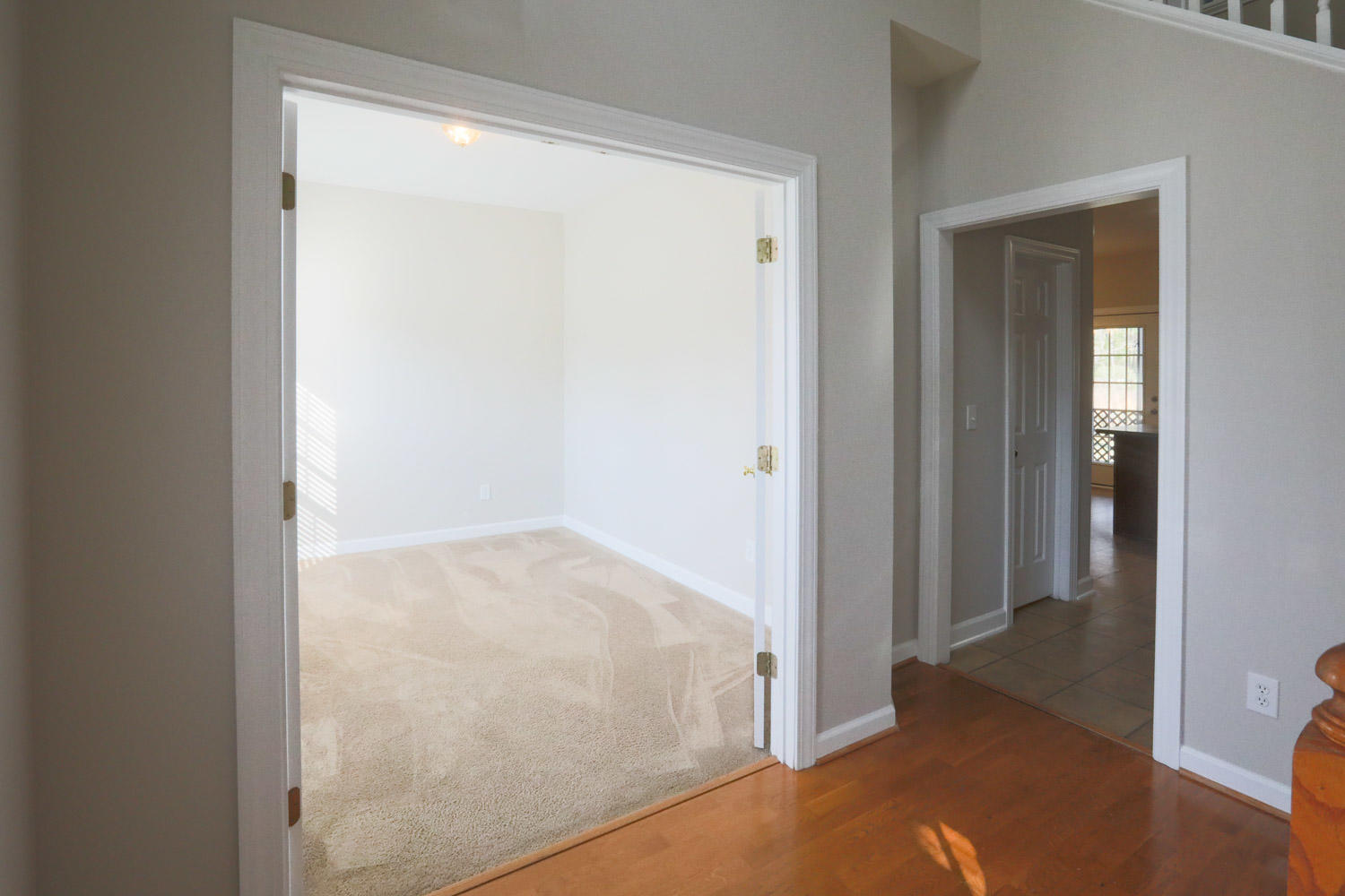 9451 Harroway Road Summerville, SC 29485 - Photo 5 of 59 II3A2832